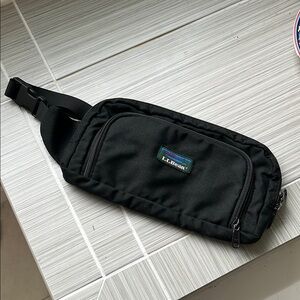 L.L. Bean Vintage hiking waist bag